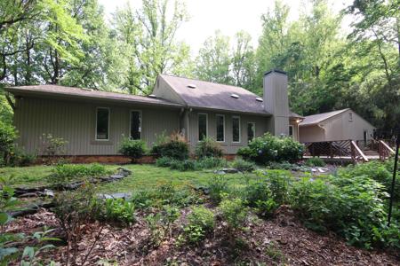 6898 Sugar Rum Ridge RD