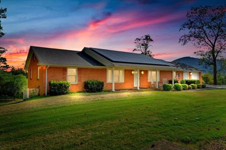 4127 Mockingbird Hill RD