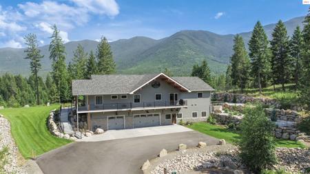 893 Pinnacle Circle