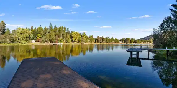 1047 Comeback Bay Ln