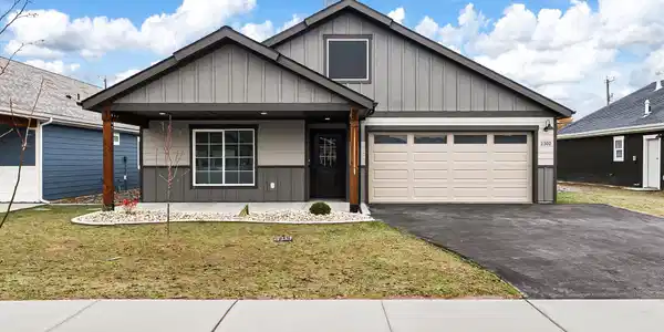 2302 Maverick Ct