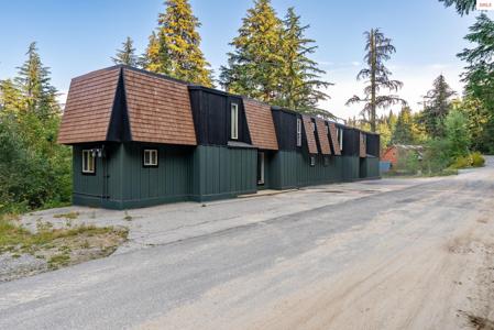 169 Snowplow Rd Unit 1