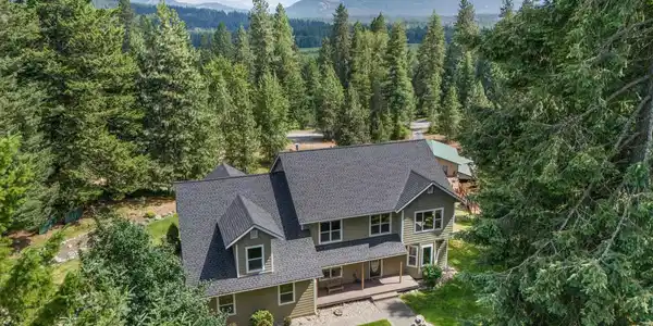 405 Brisboys Rd