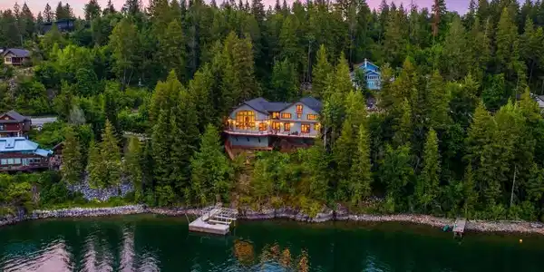 3361 Bottle Bay Rd