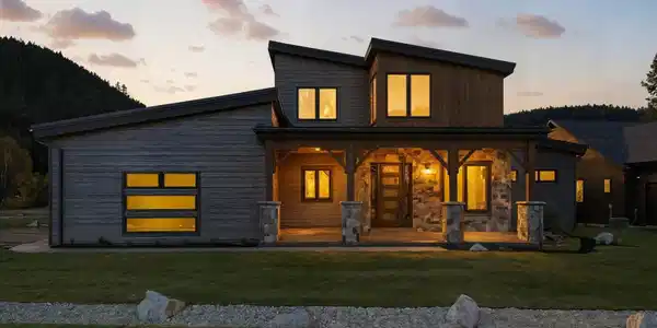 11 Alpenrose Ln