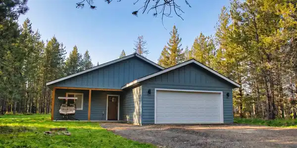 389 Hardy Loop