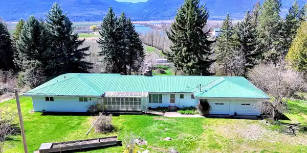 3176 Porthill Loop
