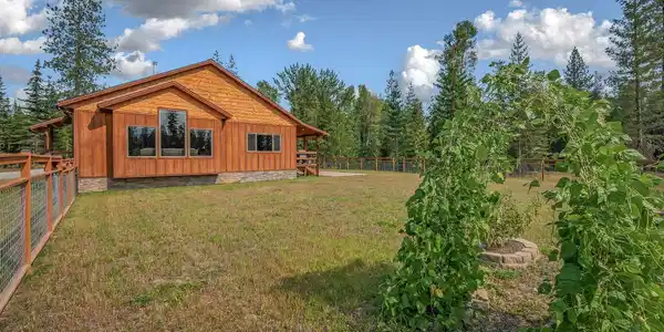 521 Magpie Lane