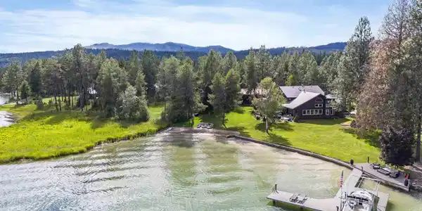 232 Flatwater Lane