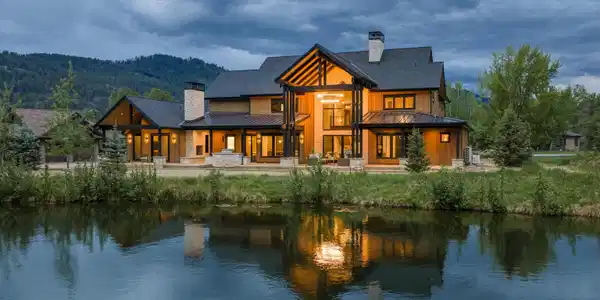 12 Alpenrose Lane