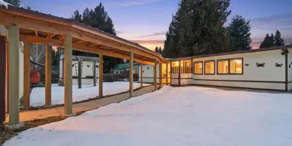 210 Walker Way