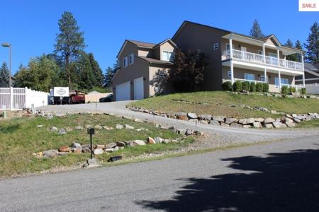2010 E Grandview Dr