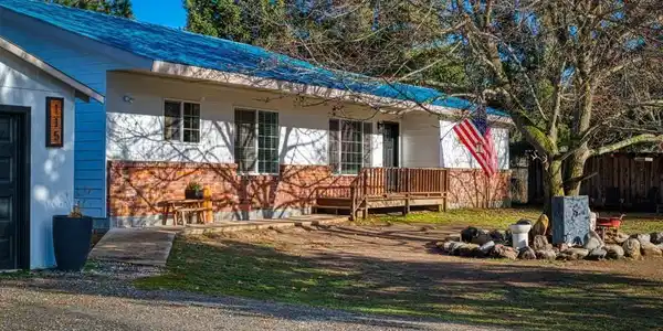 115 W Manley Creek Road