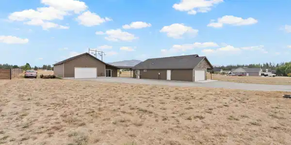 517 Solar Rd