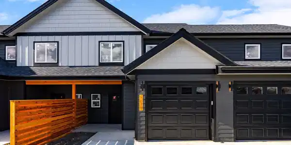 1679 Onyx Ct