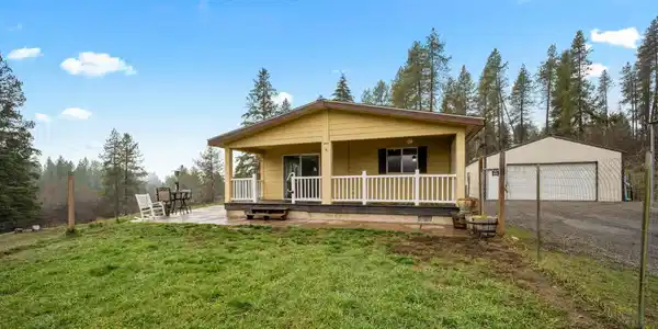 319 Crystal Creek Rd