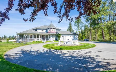 222 Nighthawk Rd
