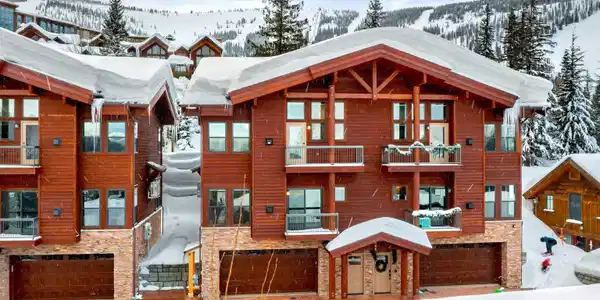 50 Olaf Ct