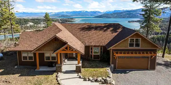 729 Delaney Dr