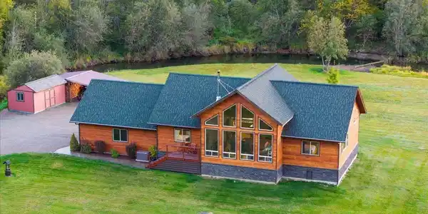 53876 Hwy 200