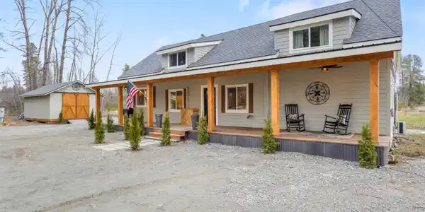 87 Rock Road