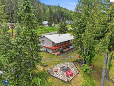 955 Bottle Bay Road
