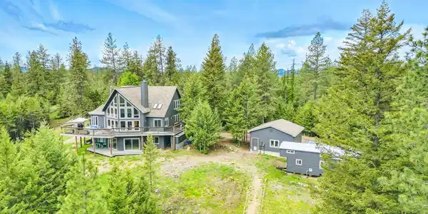 32 Angelina Way