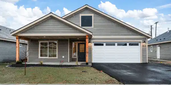 2212 Maverick Ct