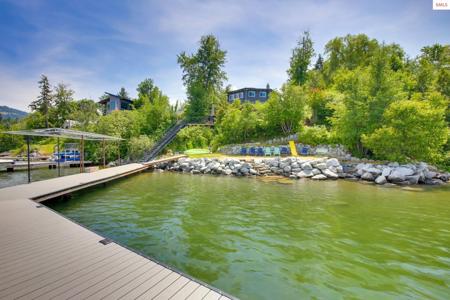 423/431 Lakeshore Drive