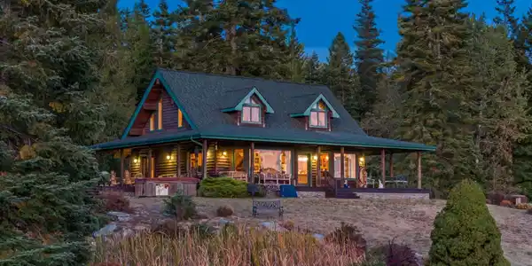 4575 Blacktail Rd