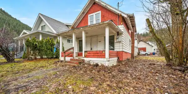 508 Division St