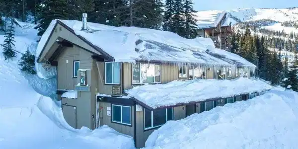 216 Mogul Hill