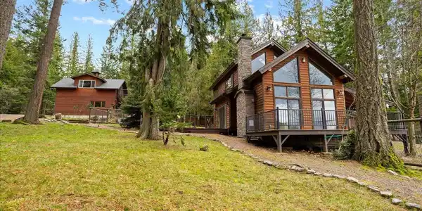 23 W Bay Wood Ln