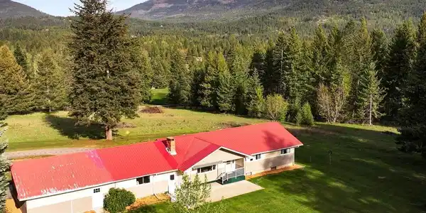 682 Pinecrest Loop