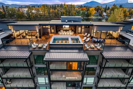 802 Sandpoint Ave #8305