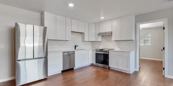 1313 N Division Unit B
