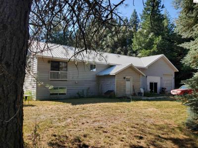 478338 Highway 95 N