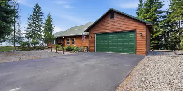 125 Cottage Ln