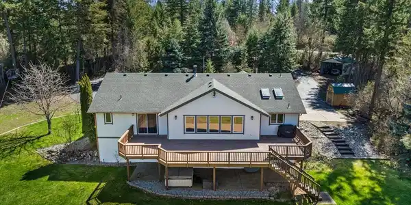 2447 E Garwood Road