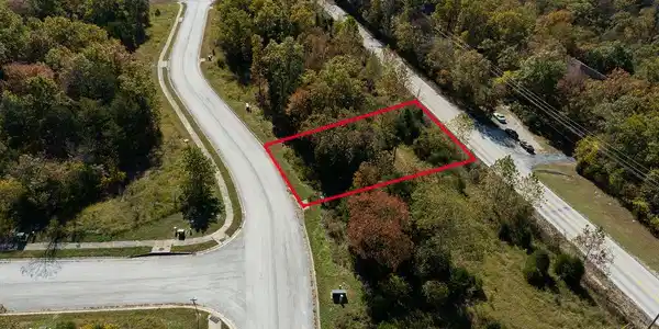 Lot 8 Redwine Avenue