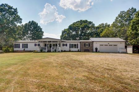 251-D Holly Lane