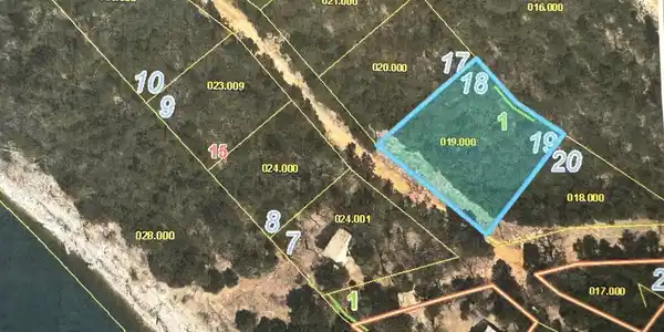 18-19 Bobcat Ridge Road