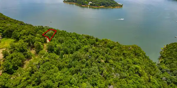233 Cliffside Drive