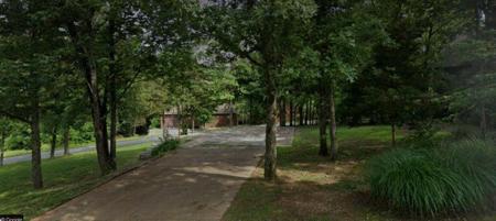 131 Pioneer Way