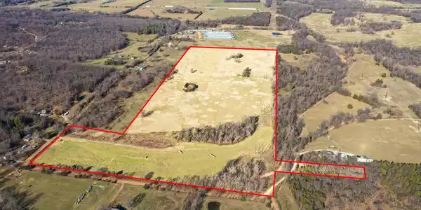 9068 County Road