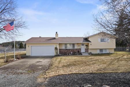 1207 S Rotchford Dr