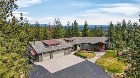1306 W Austin Rd