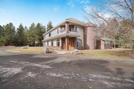 21411 N HWY 395 Hwy