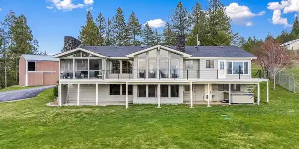 16740 E Foothills Rd