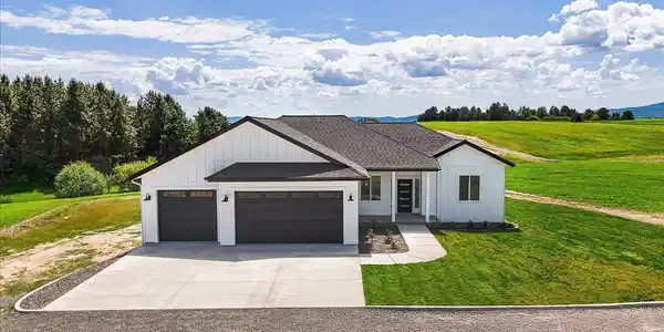 8521 W Dahl Rd